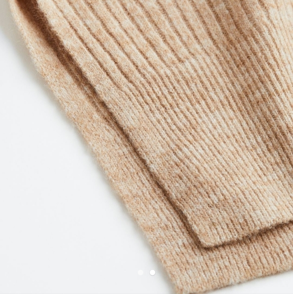 Rib knit sweater top tunic - Picture 2 of 4